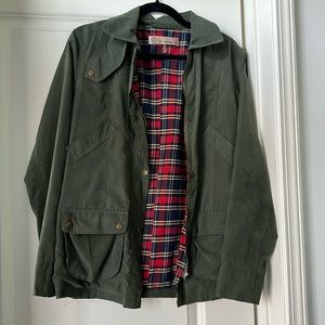 Green army jacket small